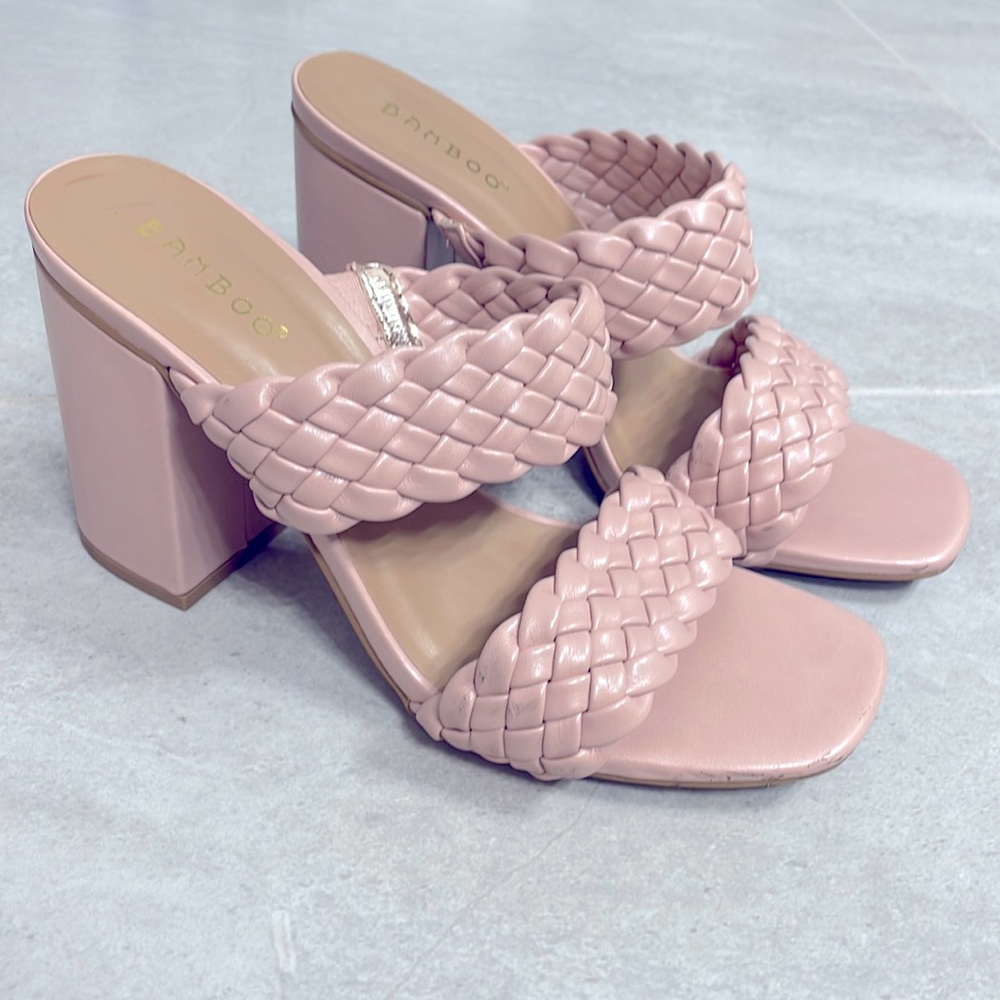 Chunky heels open toe dusty rose Barbie shoes size 7.5 also fits 8